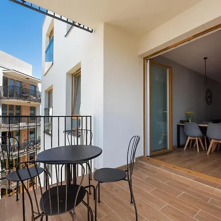 Wola Skwer Happy By Bookinghost شقة *