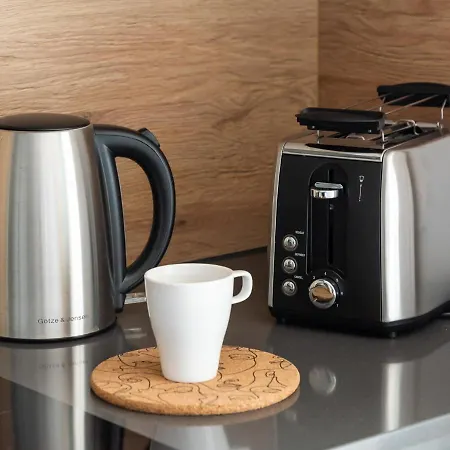 Wola Skwer Happy By Bookinghost Lejlighed